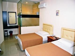 Rafayeh Hotel *